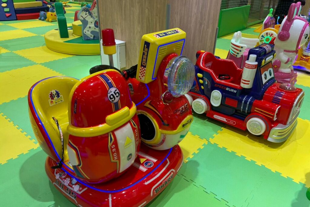 ザキッズ・ノースポートモール店|プラズマカー